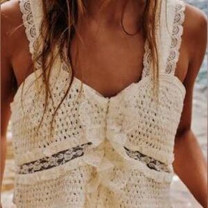 ZARA KNIT AND LACE TOP